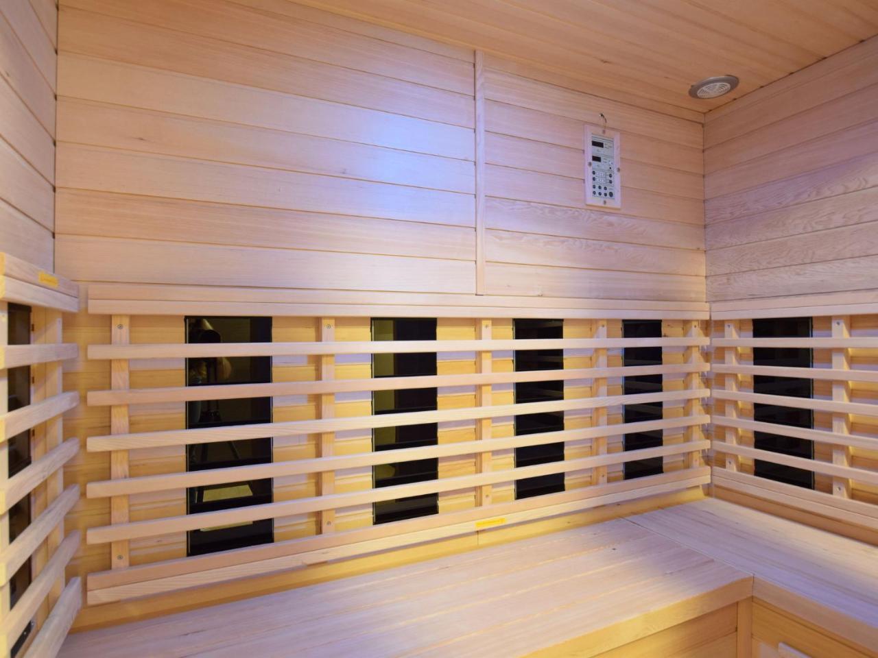 Chic Holiday Home In Noville With Sauna Exterior foto